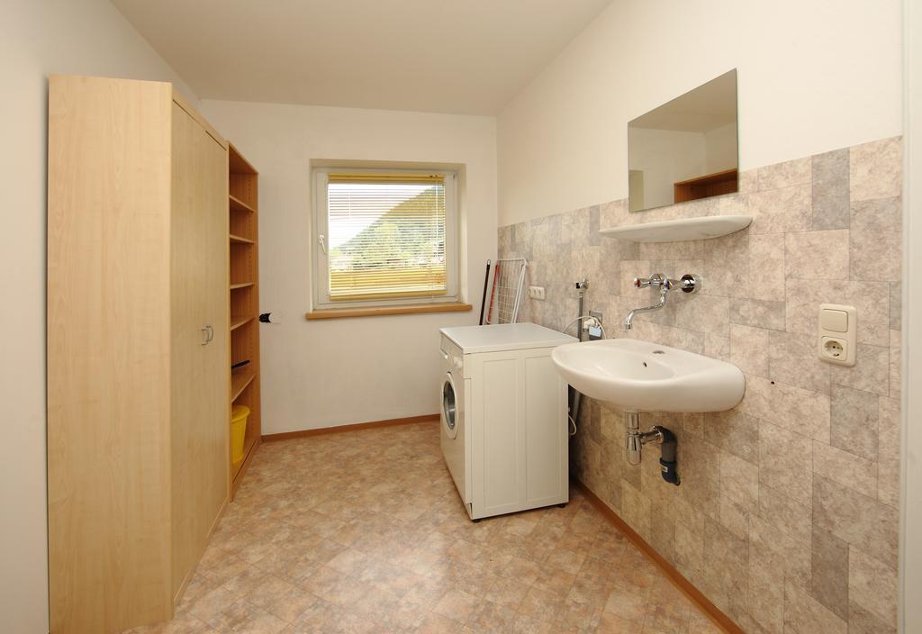 Landhaus Weiss Apartamento Maishofen Habitación foto