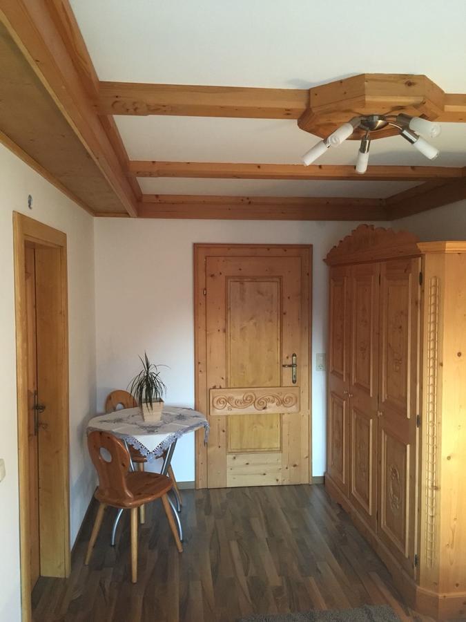 Landhaus Weiss Apartamento Maishofen Exterior foto